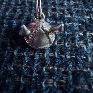 Sterling Silver Vikings Hat pendant